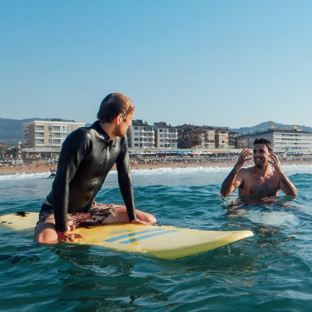 Surfing Day- Grupal - Junio 2025 / San Sebastián